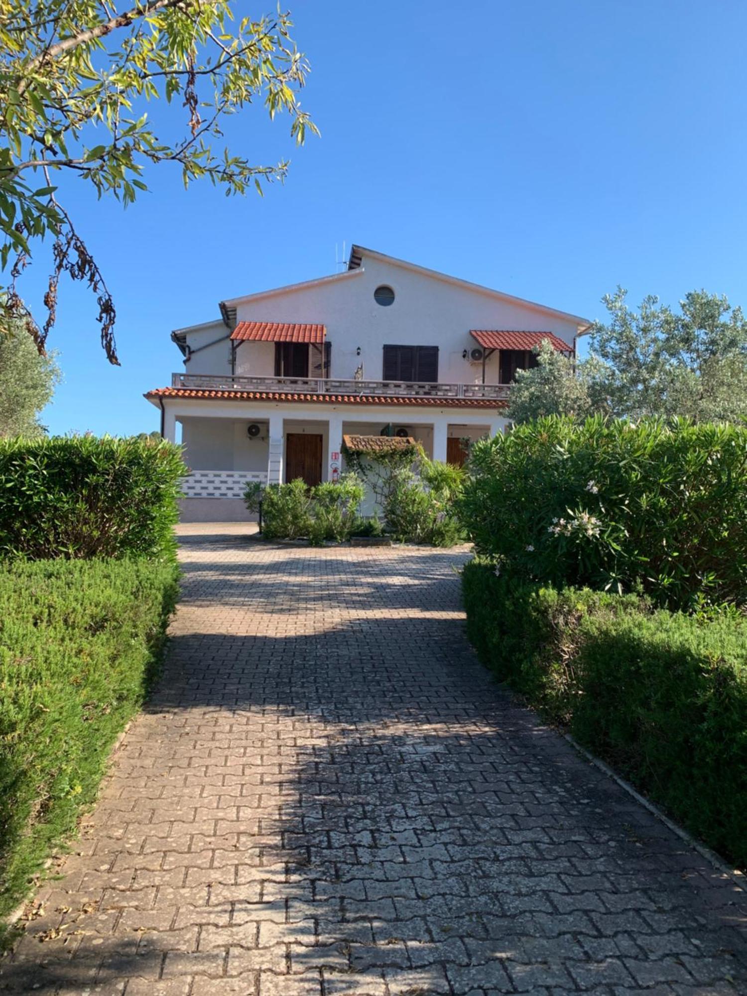لاكونا Villa Conti Residence المظهر الخارجي الصورة